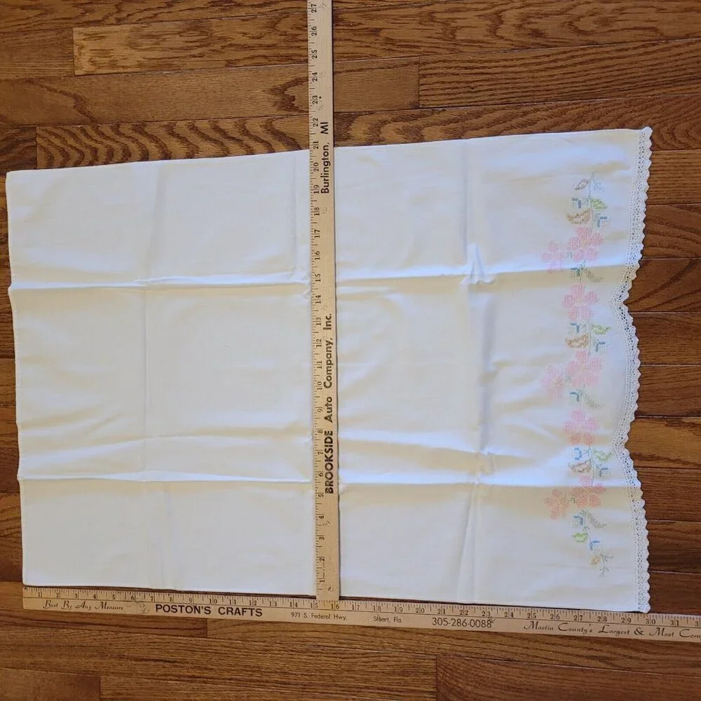 Vintage Handmade Cross Stitch Pillowcase Standard Sz Floral Scalloped Lace Edge